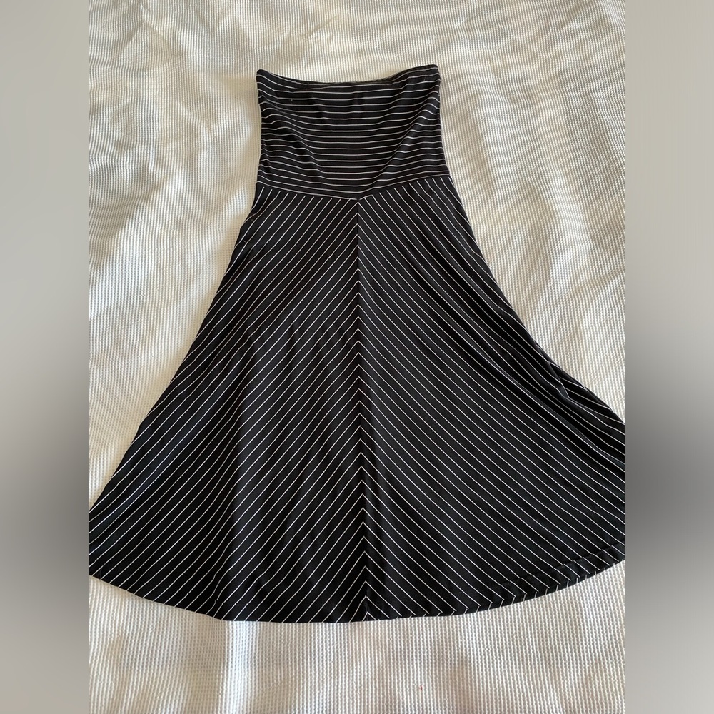 Vintage Y2K tube top built in bra striped black & white Aline spandex midi dress